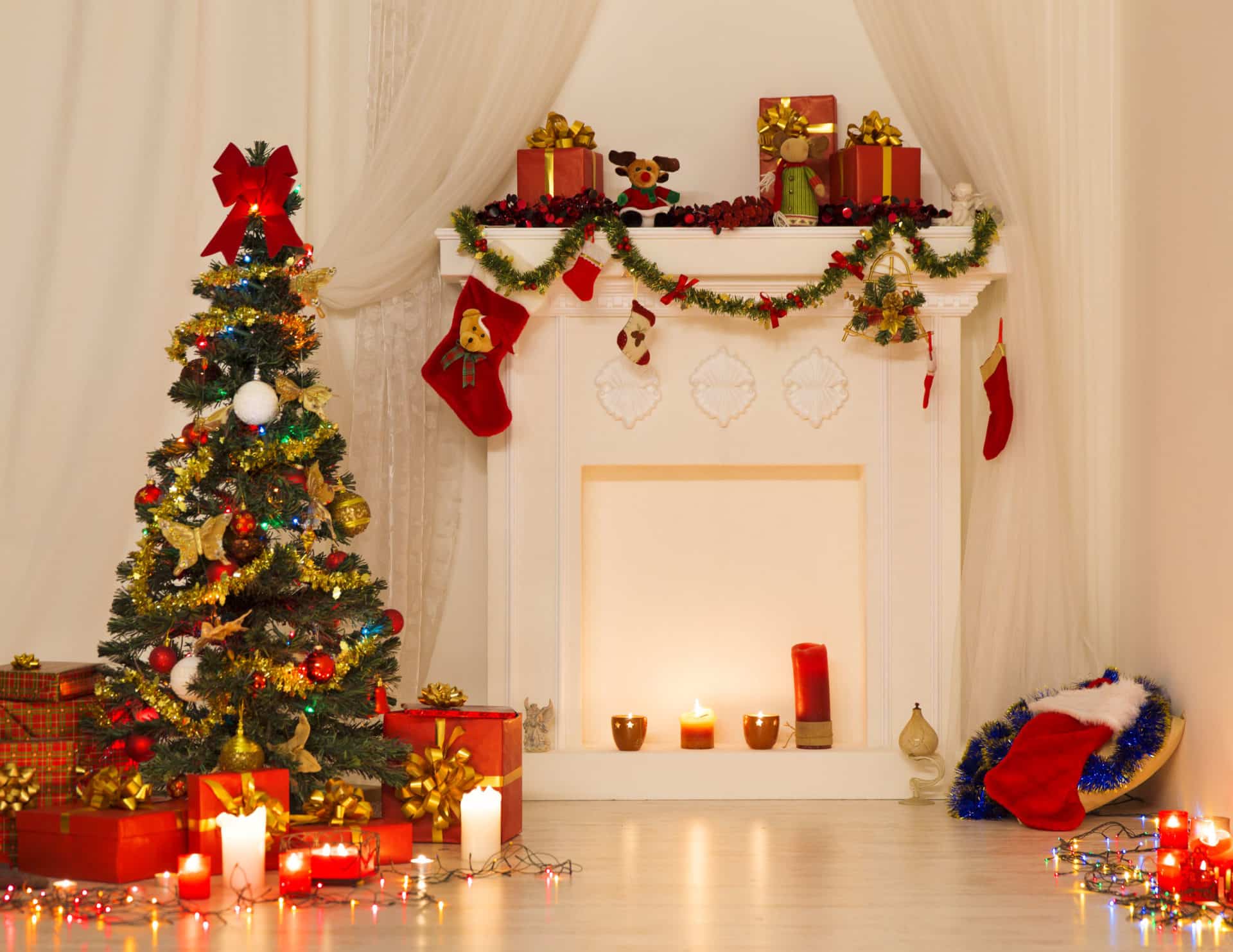 Decorating for the Holidays in New York? How to Avoid Injury